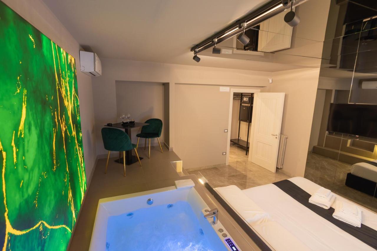 Maximum Exclusive Suite & Spa Палермо Экстерьер фото